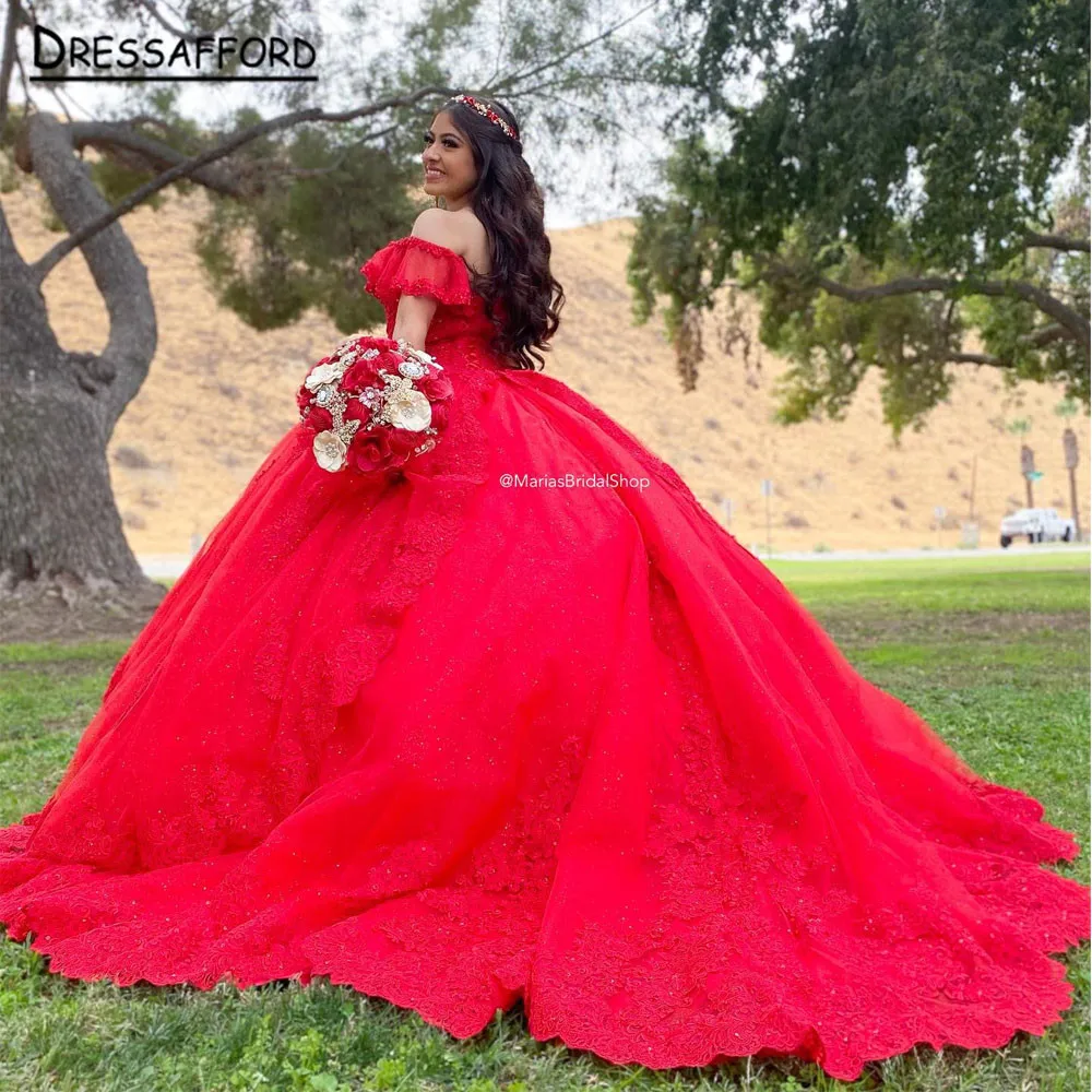 Платье принцессы для Quinceanera 2023, официальное роскошное женское платье с кружевной аппликацией и бисером, милое бальное платье для выпускного вечера Gwon
Платье принцессы для Quinceanera 2023, официальное роскошное женское платье с кружевной аппликацией и бисером, милое бальное платье для выпускного вечера Gwon