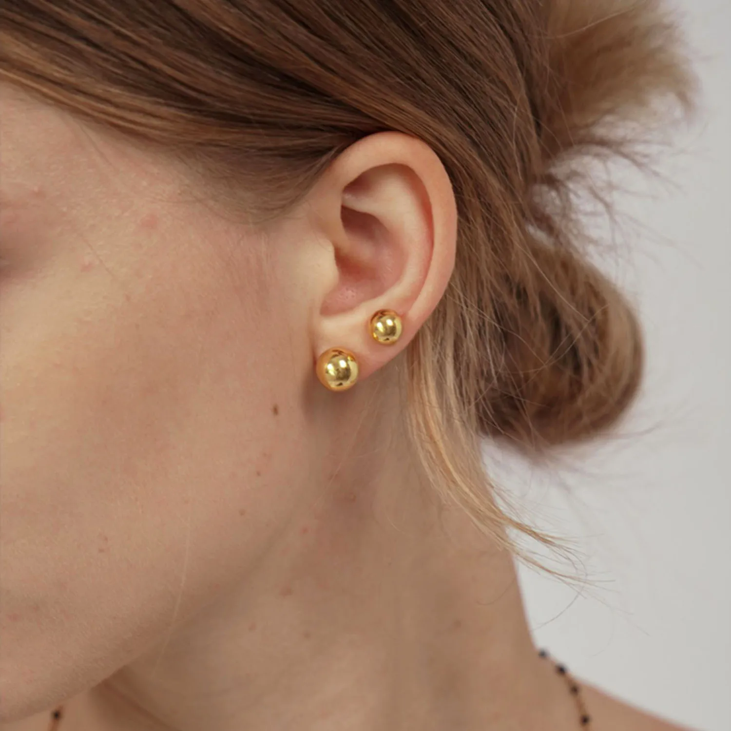 Wholesale Simple Round Gold Metal Ball 6 Pieces Set of Earrings For Women Men Elegant Mini Pierced Stud Ear Jewelry Accessory
Wholesale Simple Round Gold Metal Ball 6 Pieces Set of Earrings For Women Men Elegant Mini Pierced Stud Ear Jewelry Accessory