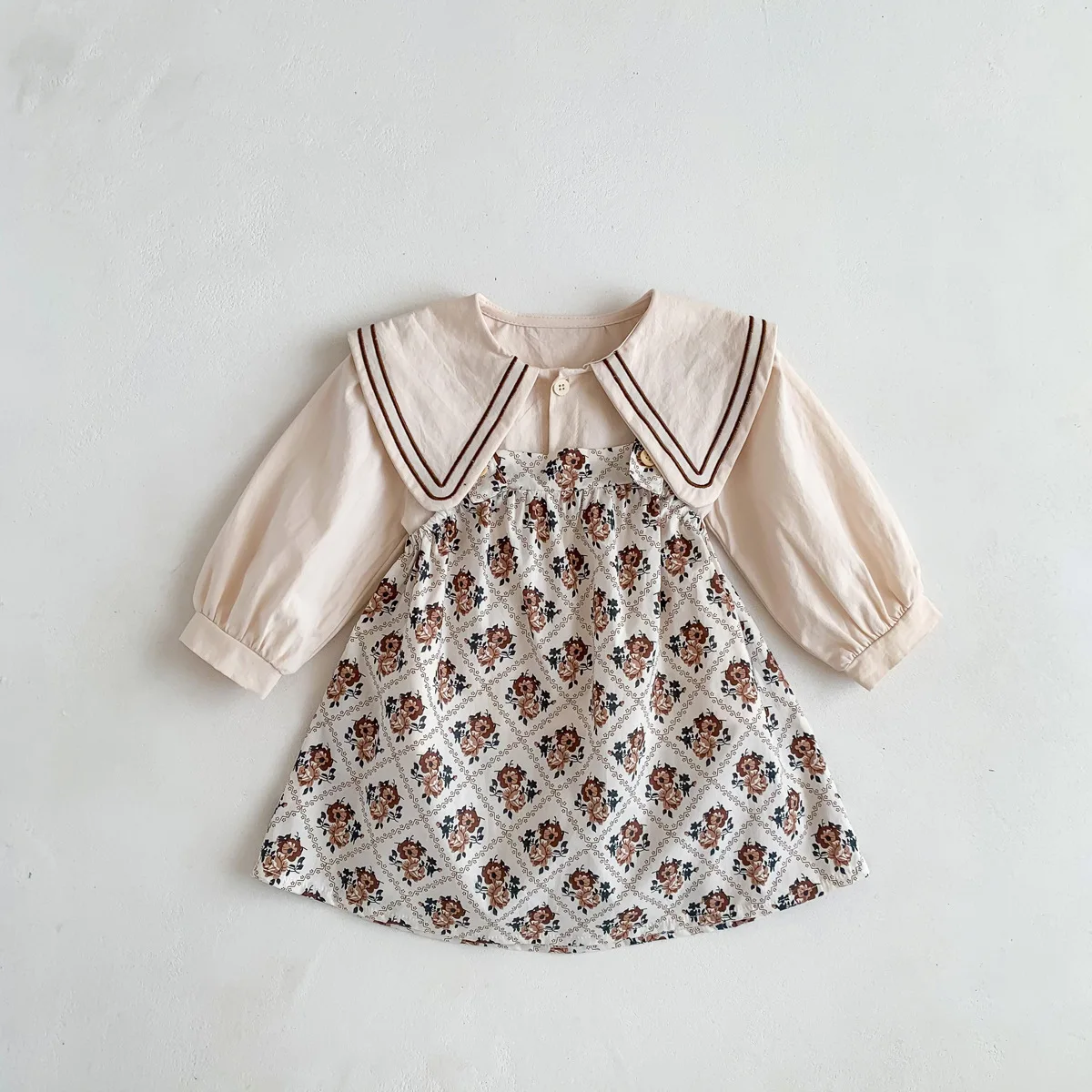Girl Children Clothes Spring Autumn Schoole Style Baby Cotton Solid Loose Long Sleeve Shirt + Flower Print Suspenders Dress 2pcs
Girl Children Clothes Spring Autumn Schoole Style Baby Cotton Solid Loose Long Sleeve Shirt + Flower Print Suspenders Dress 2pcs