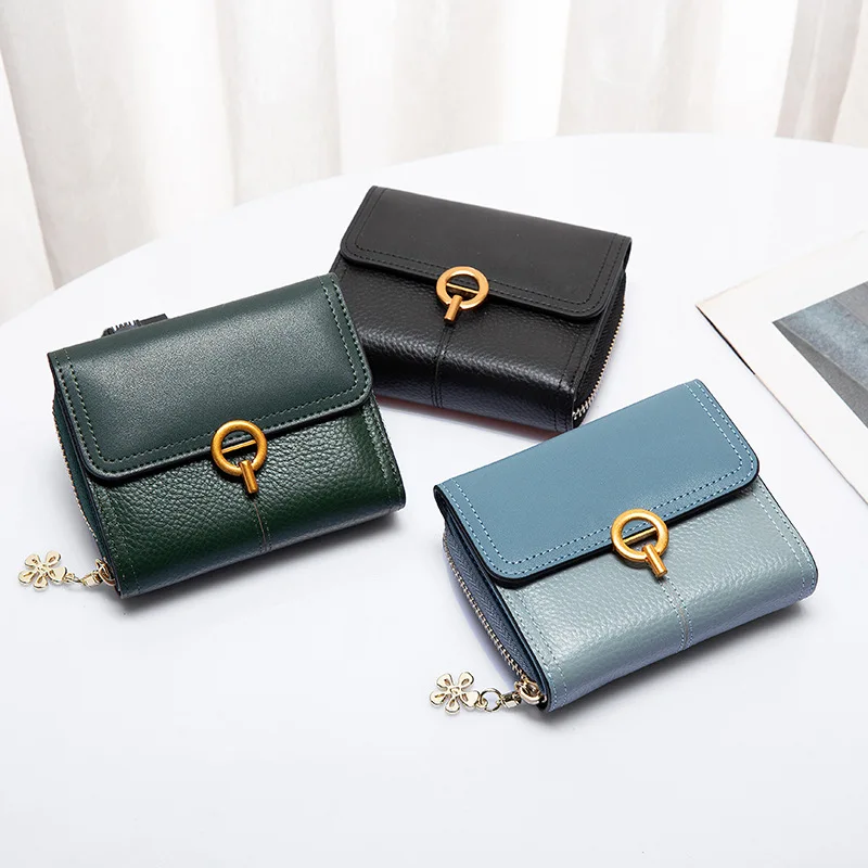 Mini Short Wallet for Women Simple Coin Purse Zipper Hasp Wallet 3 Fold Solid Card Bag Leather Female Wallets 3 Color Coin Pouch
Mini Short Wallet for Women Simple Coin Purse Zipper Hasp Wallet 3 Fold Solid Card Bag Leather Female Wallets 3 Color Coin Pouch