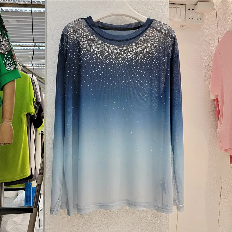 SuperAen 2022 Summer New Hot Drilling Gradient Micro-transparent Mesh Bottoming Shirt Female Slim Full O Neck Women Tops 
SuperAen 2022 Summer New Hot Drilling Gradient Micro-transparent Mesh Bottoming Shirt Female Slim Full O Neck Women Tops
