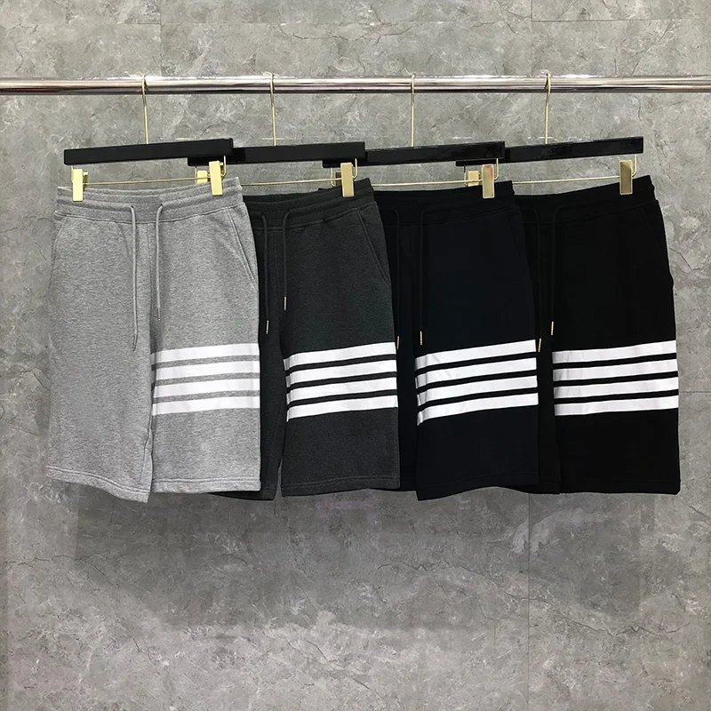 THOM TB Shorts Summer Male Shorts Fashion Brand Classic Cotton Tonal 4-Bar Slim Casual Sports Trousers Jogger Track Shortpants
THOM TB Shorts Summer Male Shorts Fashion Brand Classic Cotton Tonal 4-Bar Slim Casual Sports Trousers Jogger Track Shortpants