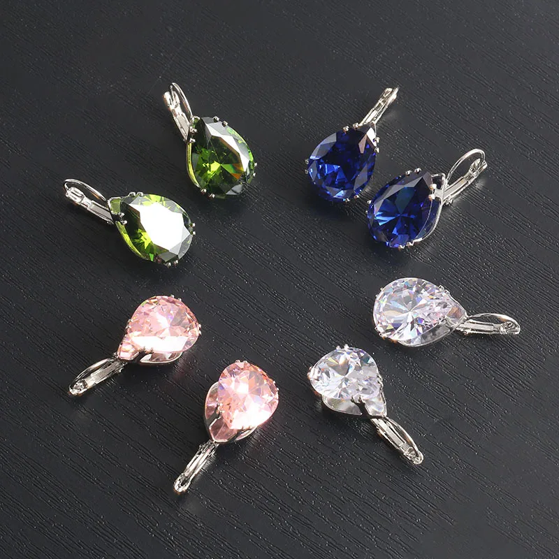 New Luxury Multicolor Bridal Zircon Waterdrop Piercing Earrings for Women Anniversary Birthday Ear Studs Jewelry Gifts
New Luxury Multicolor Bridal Zircon Waterdrop Piercing Earrings for Women Anniversary Birthday Ear Studs Jewelry Gifts