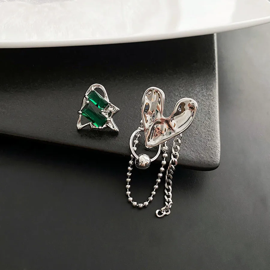 Faishon New Sweet Cool Exaggerated Niche Cold Wind Senior Sense Of Asymmetric Tassel Peach Heart Crystal Stud Earrings Jewelry
Faishon New Sweet Cool Exaggerated Niche Cold Wind Senior Sense Of Asymmetric Tassel Peach Heart Crystal Stud Earrings Jewelry