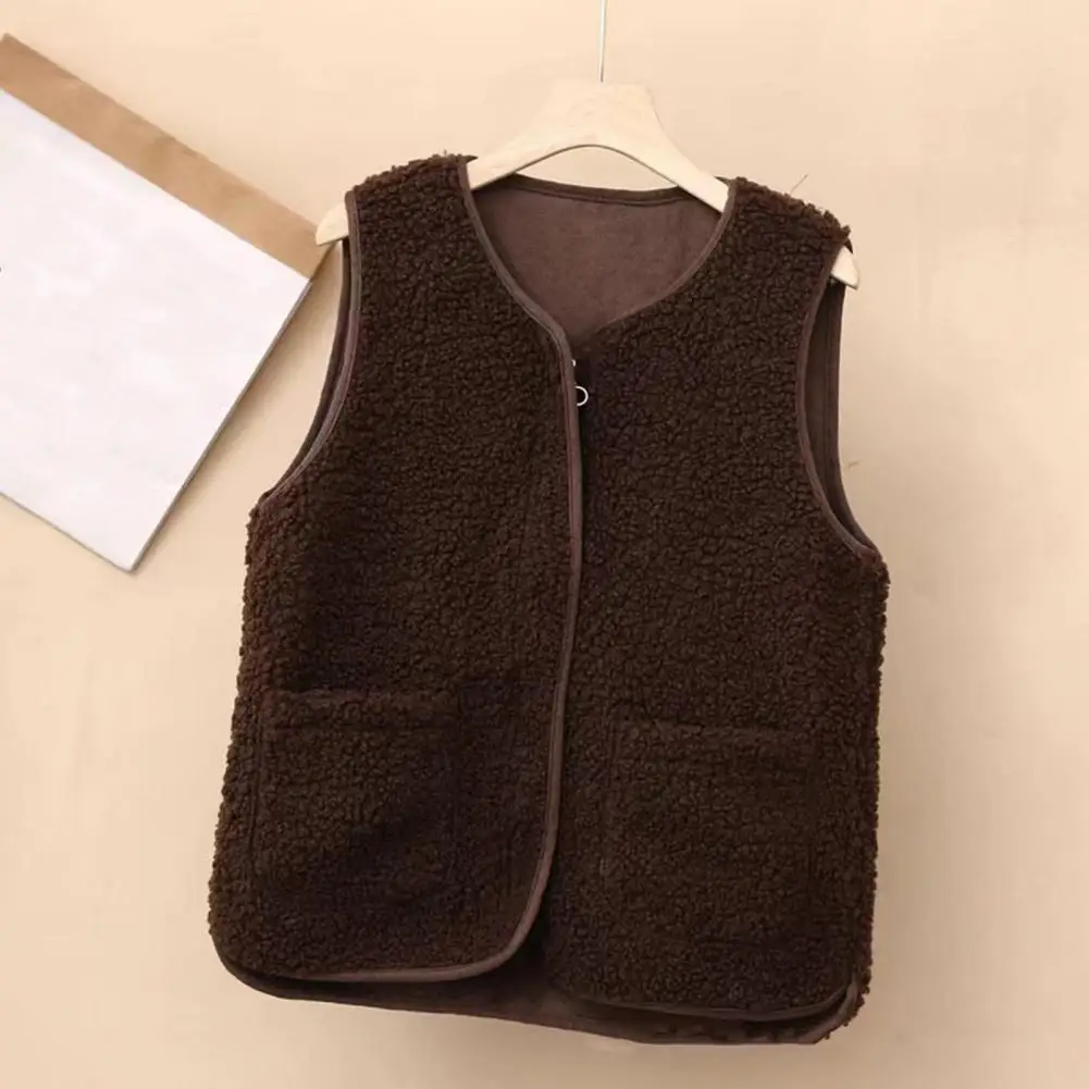 Comfortable Great Fall Winter Korean Style Plush Vest Coat Polyester Women Vest Patch Pocket for Trip
Comfortable Great Fall Winter Korean Style Plush Vest Coat Polyester Women Vest Patch Pocket for Trip