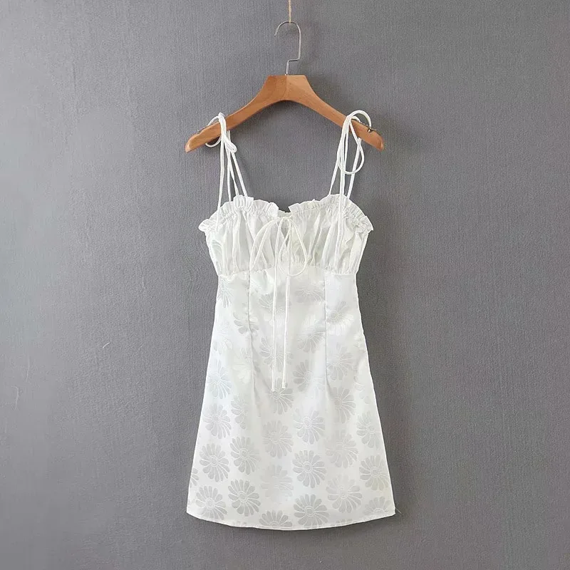 Kawaii Korean A-Line Female White Cute Mini Dresses Sweet Vestidos Floral Clothes Women Summer Spaghetti Strap Sexy Fairy Dress
Kawaii Korean A-Line Female White Cute Mini Dresses Sweet Vestidos Floral Clothes Women Summer Spaghetti Strap Sexy Fairy Dress