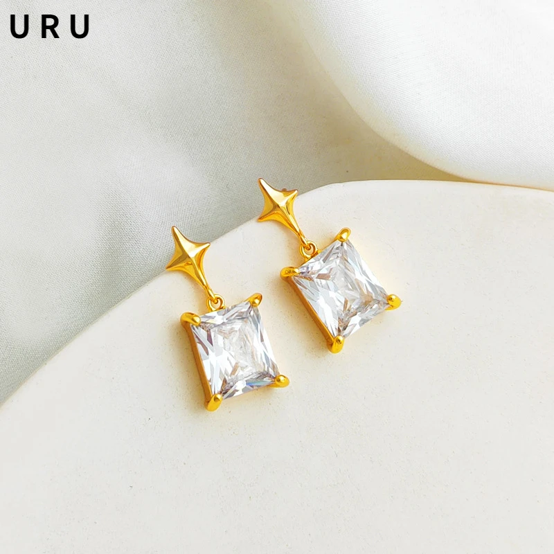 Trendy Jewelry 925 Silver Needle Square Zircon Earrings Delicate High Quality Copper Thick Gold Color Star Earrings For Women
Trendy Jewelry 925 Silver Needle Square Zircon Earrings Delicate High Quality Copper Thick Gold Color Star Earrings For Women