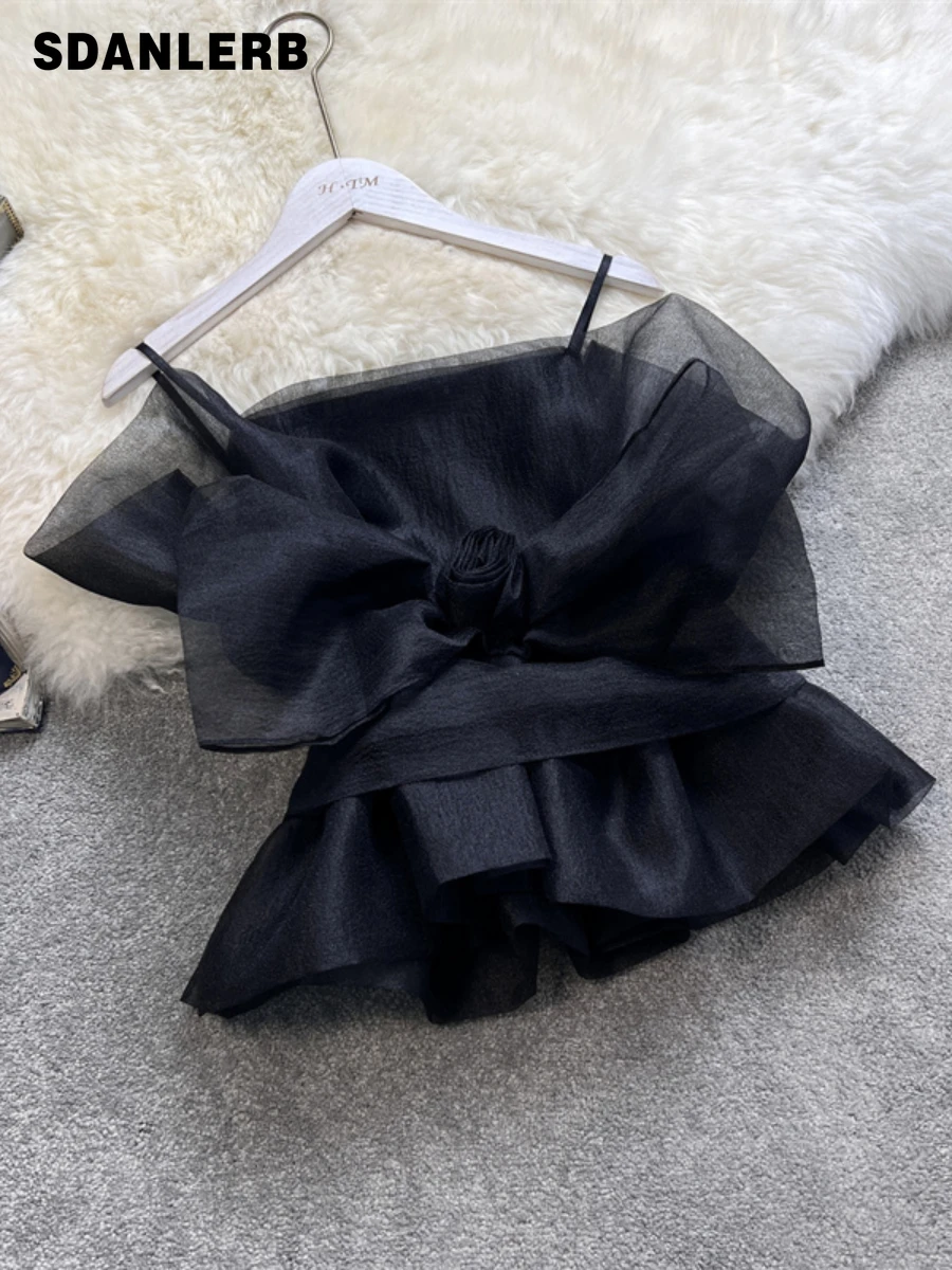 2022 Summer New French Sweet Bow Suspenders Niche Elegant Crop Top Short Female All-matching Slimming Outer Wear Sling
2022 Summer New French Sweet Bow Suspenders Niche Elegant Crop Top Short Female All-matching Slimming Outer Wear Sling