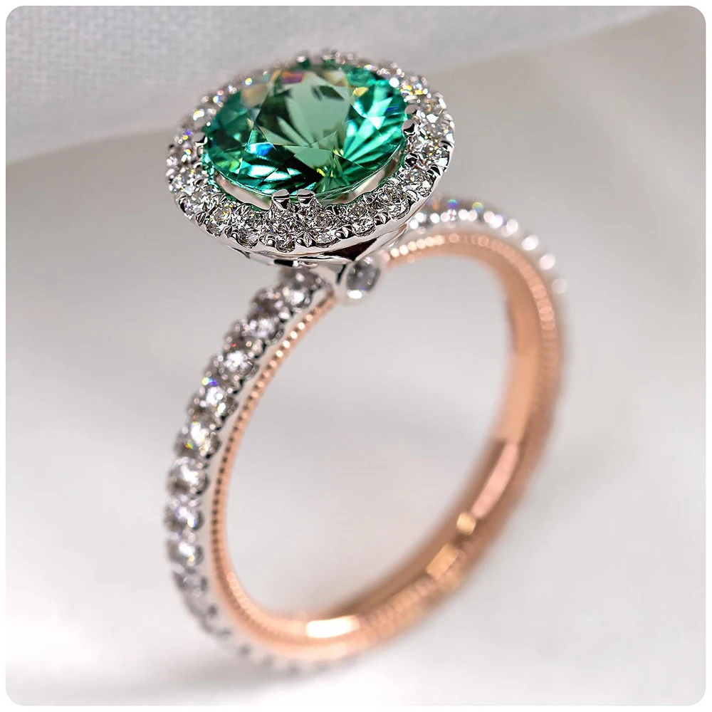 

Gorgeous Round Green Stone Women Wedding Rings Micro Paved Crystal Zircon Noble Gift Lady Engagement Ring Classic Jewelry