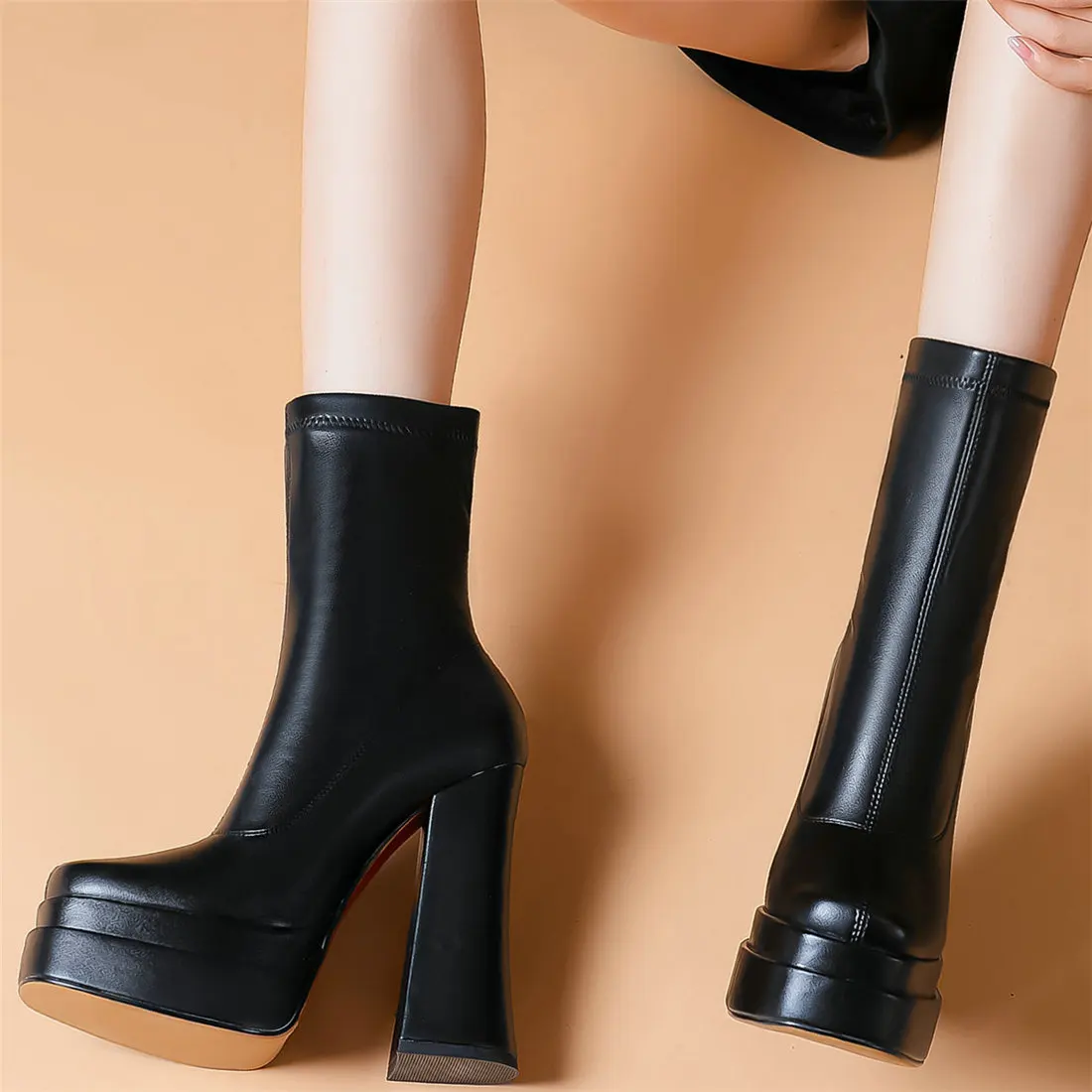 Winter Warm Platform Creepers Women Genuine Leather High Heel Pumps Female High Top Square Toe Motorcycle Boots Casual Shoes
Winter Warm Platform Creepers Women Genuine Leather High Heel Pumps Female High Top Square Toe Motorcycle Boots Casual Shoes