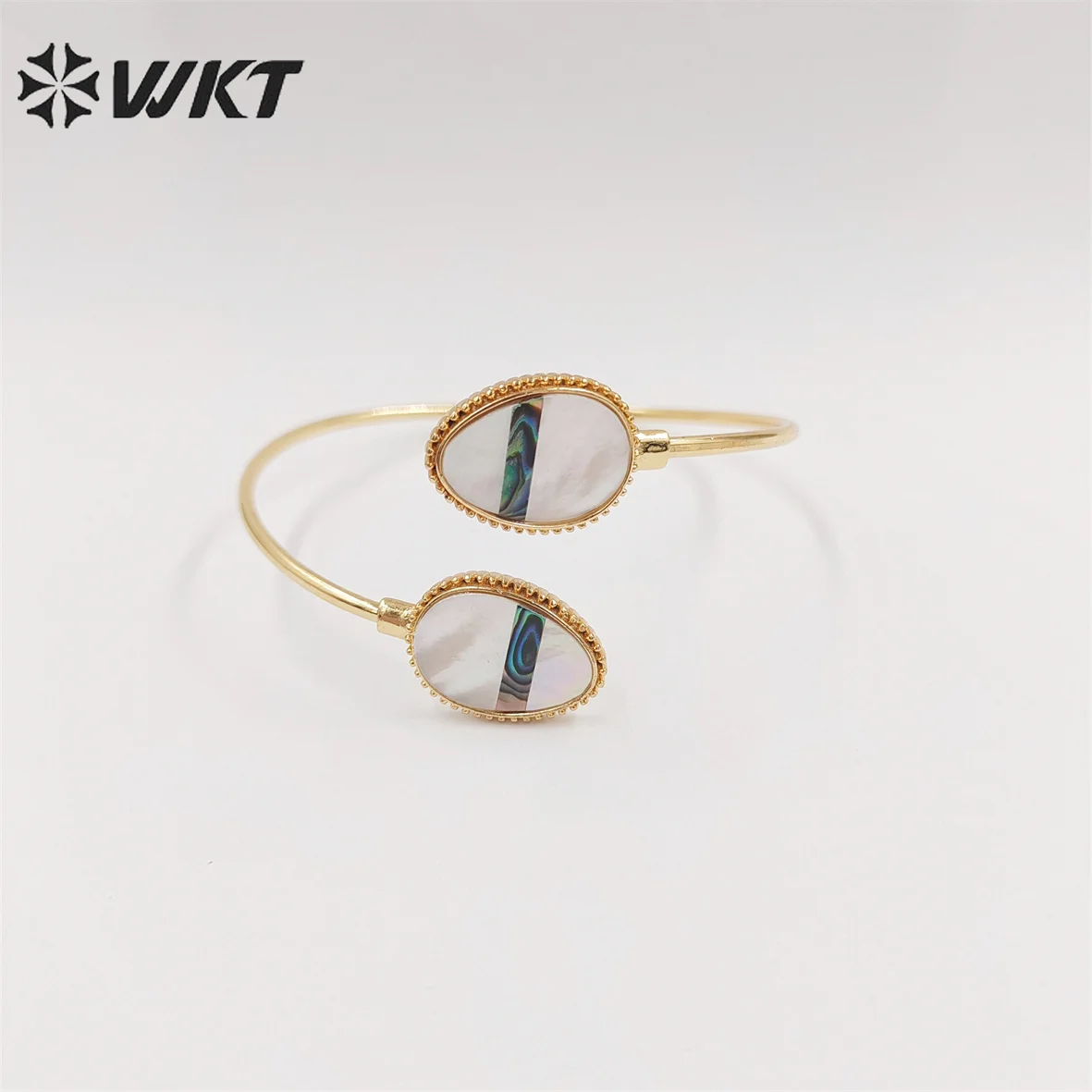 WT-MPB073 WKT fashion 18k real gold plated resist tarnishable Mother of Pearl shell Teardrop Bangle white shell bangle in adjust
WT-MPB073 WKT fashion 18k real gold plated resist tarnishable Mother of Pearl shell Teardrop Bangle white shell bangle in adjust