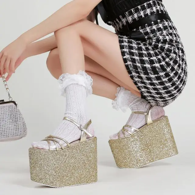 16cm Platform Super High Heel Women's Summer Japanese Gold and Silver Color Peep Toe Roman Lolita Sandals Large Size 42
16cm Platform Super High Heel Women's Summer Japanese Gold and Silver Color Peep Toe Roman Lolita Sandals Large Size 42