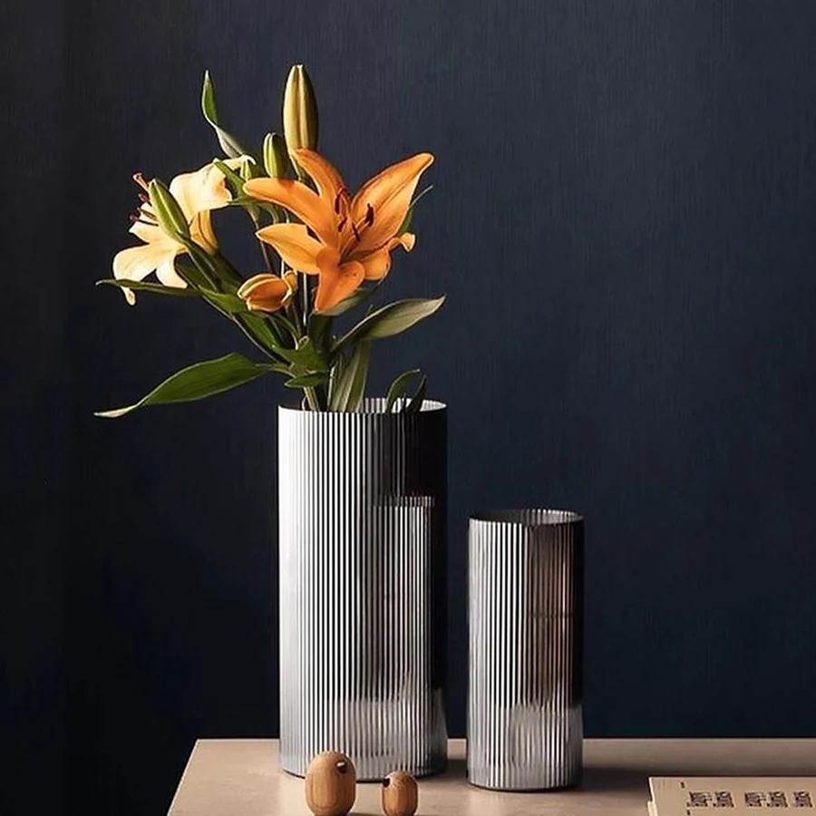 Home Decor Vase Original Elegant Outdoor Modern Vase Ornament Round Glass European Nordic Minimalist Design Floreros Room Decor
Home Decor Vase Original Elegant Outdoor Modern Vase Ornament Round Glass European Nordic Minimalist Design Floreros Room Decor