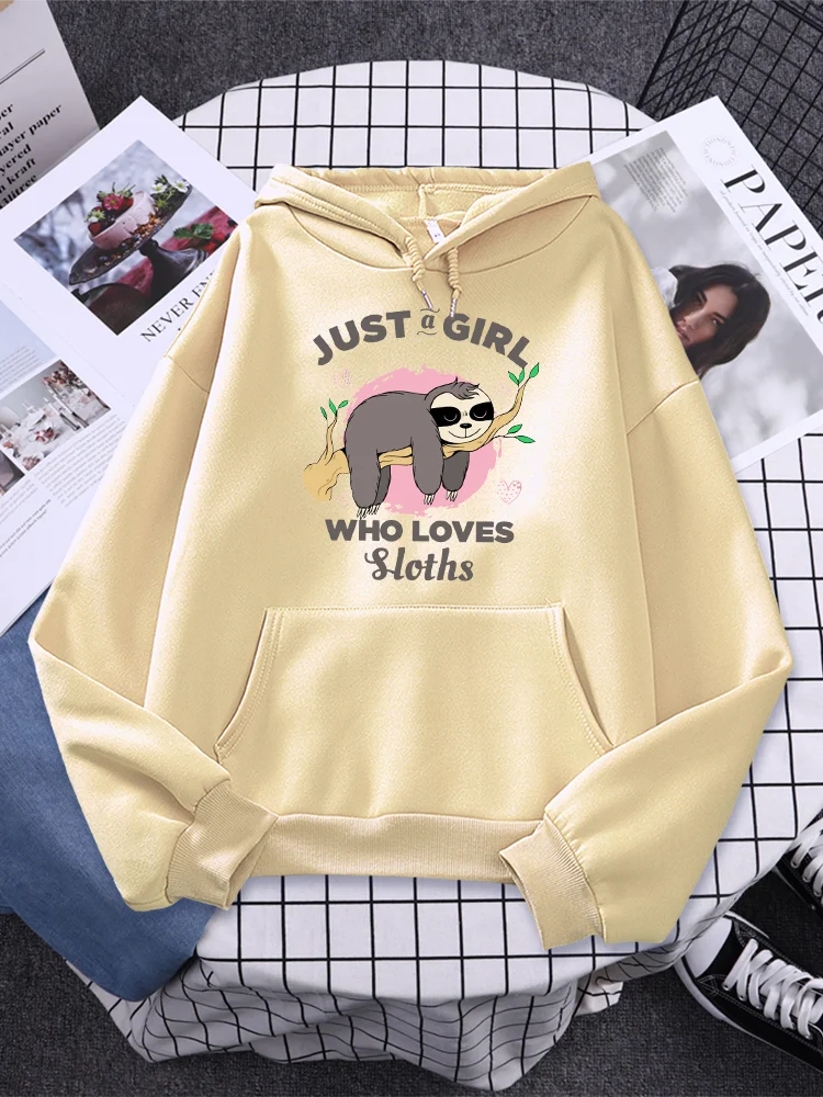 

Just A Girl Who Loves Sloths Print Women Hooded Loose Pullover Street Fashion Clothes Creativity Crewneck Tops Cool Womans Hoody