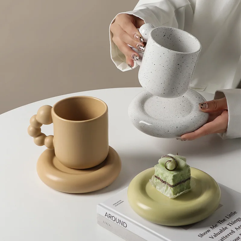 Creative Coffee Cup and Plate With Spin Ball Handle Nordic Home Decor Handmade Art Tea Mug Tray Personalized Gifts For Her
Creative Coffee Cup and Plate With Spin Ball Handle Nordic Home Decor Handmade Art Tea Mug Tray Personalized Gifts For Her