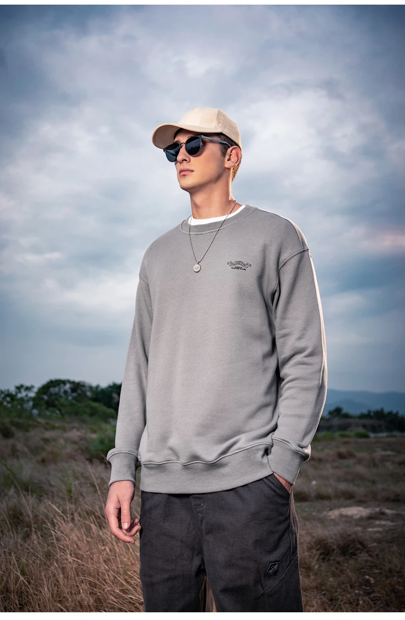 0556 Spring and autumn style street trend loose and fun printing crew neck Sweatshirts men
0556 Spring and autumn style street trend loose and fun printing crew neck Sweatshirts men