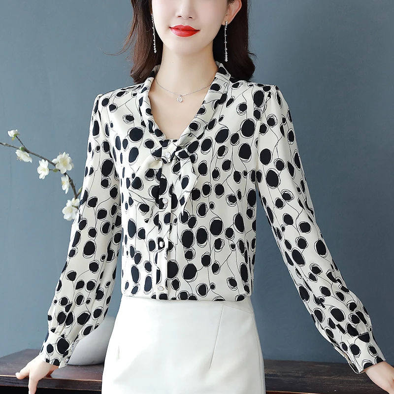 Модная новинка весна-осень шифоновая рубашка с длинным рукавом и галстуком-бабочкой тонкая женская одежда 
Модная новинка весна-осень шифоновая рубашка с длинным рукавом и галстуком-бабочкой тонкая женская одежда