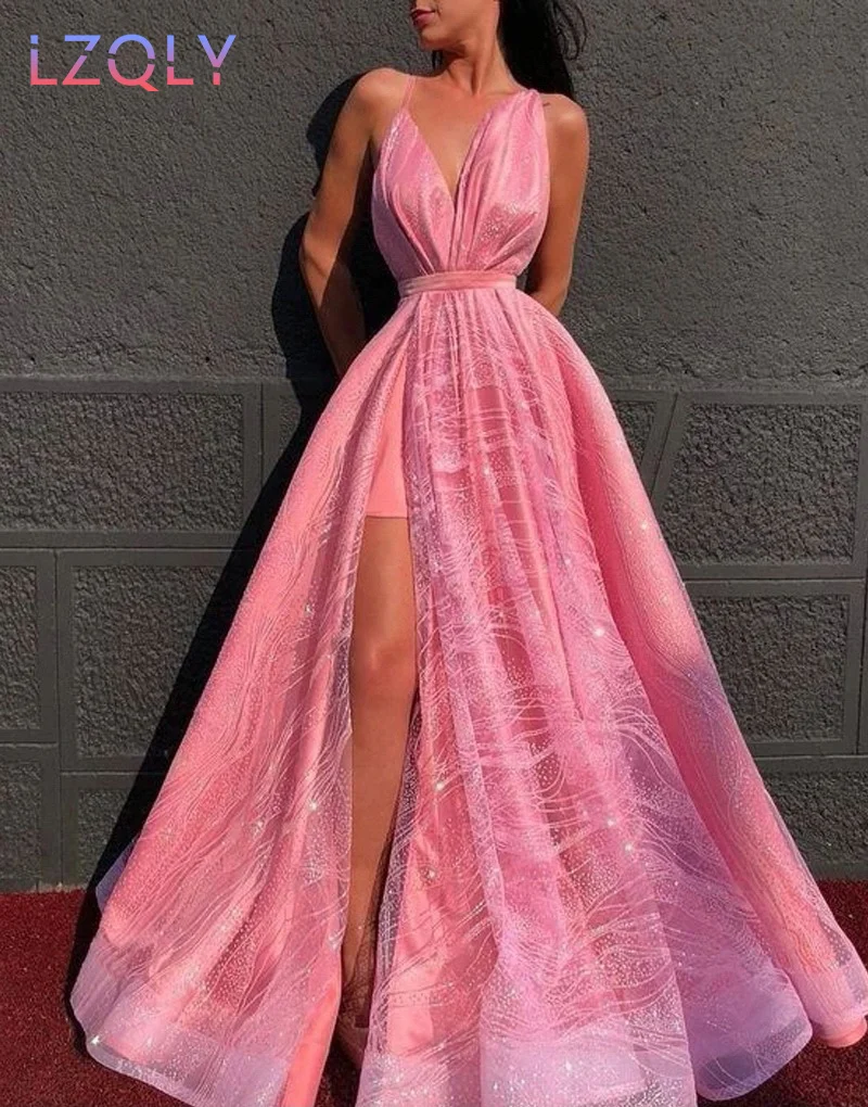 Women Sling Lace Dress Hollow V-neck Sleeveless Slim Elegant Casual Dresses Athestic Wedding Evening Party Long Dress Robe Femme
Women Sling Lace Dress Hollow V-neck Sleeveless Slim Elegant Casual Dresses Athestic Wedding Evening Party Long Dress Robe Femme