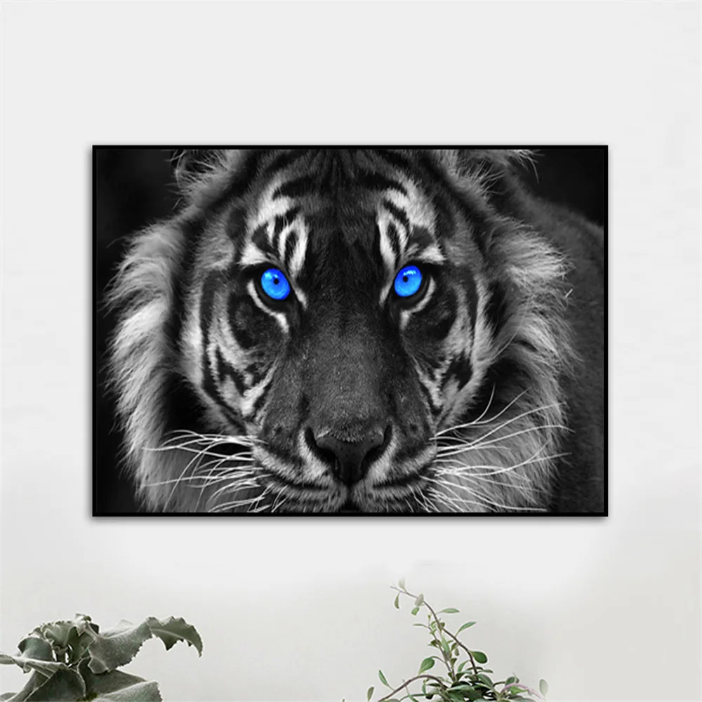 Black And White Tiger Head Wall Art Poster Blue Eyes Art Print Wild Animal Canvas Painting Modern Picture Living Room Home Decor
Black And White Tiger Head Wall Art Poster Blue Eyes Art Print Wild Animal Canvas Painting Modern Picture Living Room Home Decor
