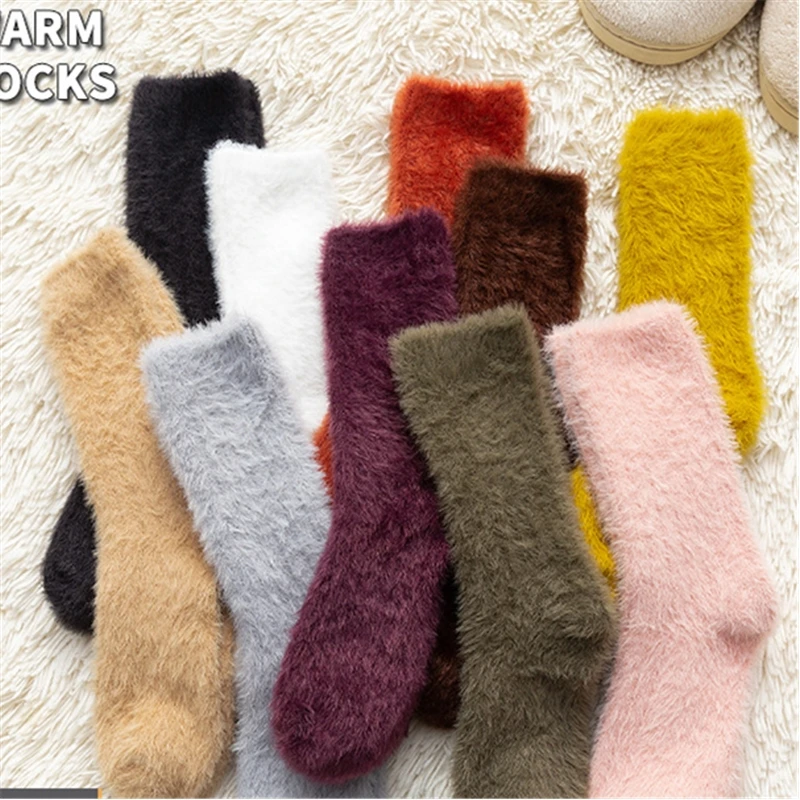 New Solid color Ladies Women Winter Warm Soft Fluffy Bed Socks Home Floor Slipper Mink fur Fleece Sock Winter Boots 
New Solid color Ladies Women Winter Warm Soft Fluffy Bed Socks Home Floor Slipper Mink fur Fleece Sock Winter Boots