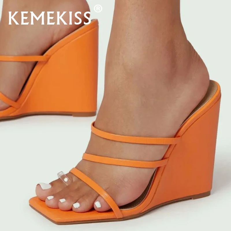 Новые поступления от KemeKiss, женские сандалии, шлепанцы на танкетке, летняя обувь для женщин, Клубные вечерние тапочки, женская обувь, размеры ...
Новые поступления от KemeKiss, женские сандалии, шлепанцы на танкетке, летняя обувь для женщин, Клубные вечерние тапочки, женская обувь, размеры ...