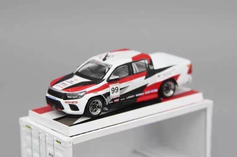 TW 1:64 Hilux Revo грузовик пикап 99 # One Make Race 7 см белый красный отлитый под давлением коллекционный сток в 2022 подарок на день рождения
TW 1:64 Hilux Revo грузовик пикап 99 # One Make Race 7 см белый красный отлитый под давлением коллекционный сток в 2022 подарок на день рождения