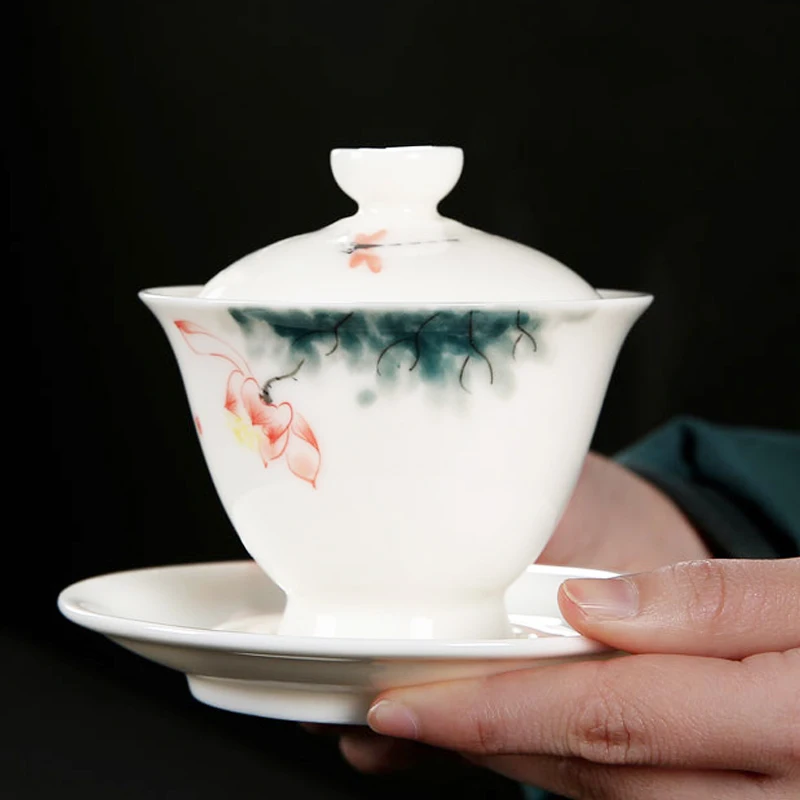 

180ml Dehua White Porcelain Tea Tureen Hand Painted Lotus Gaiwan Chinese Traditional Ceramic Tea Bowl Kung Fu Tea Set Master Cup