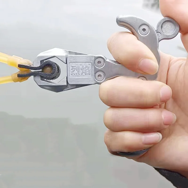All-metal Material Slingshot Dispenser Releaser Fish Dart Release Ergonomic Design Convenient and Durable Quick Launch
All-metal Material Slingshot Dispenser Releaser Fish Dart Release Ergonomic Design Convenient and Durable Quick Launch