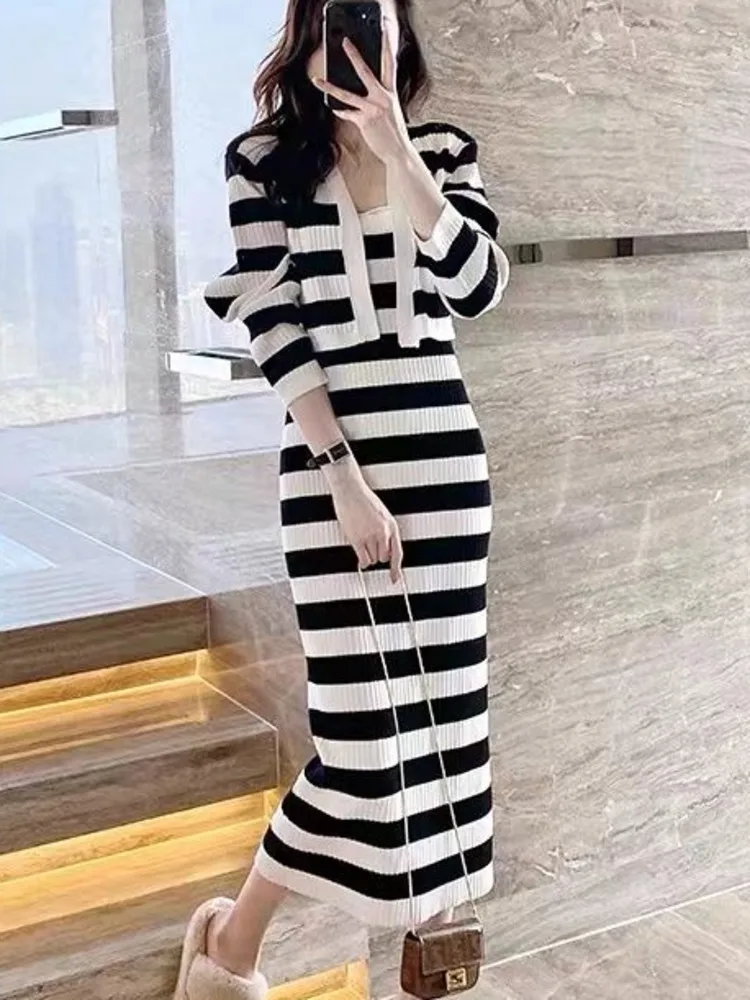 Korean Fashion Casual Knitted Two-piece Dress Suits Female Fall Winter Striped Sweater Cardigan Coat & Long Dress 2 Piece Set
Korean Fashion Casual Knitted Two-piece Dress Suits Female Fall Winter Striped Sweater Cardigan Coat & Long Dress 2 Piece Set