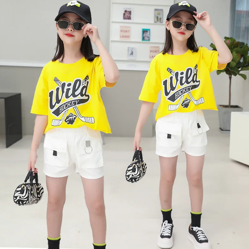 Летний костюм для девочек, новинка 2022, Корейская версия, сетчатая красная модная детская одежда для девочек, спортивный комплект из двух пре... 
Летний костюм для девочек, новинка 2022, Корейская версия, сетчатая красная модная детская одежда для девочек, спортивный комплект из двух пре...