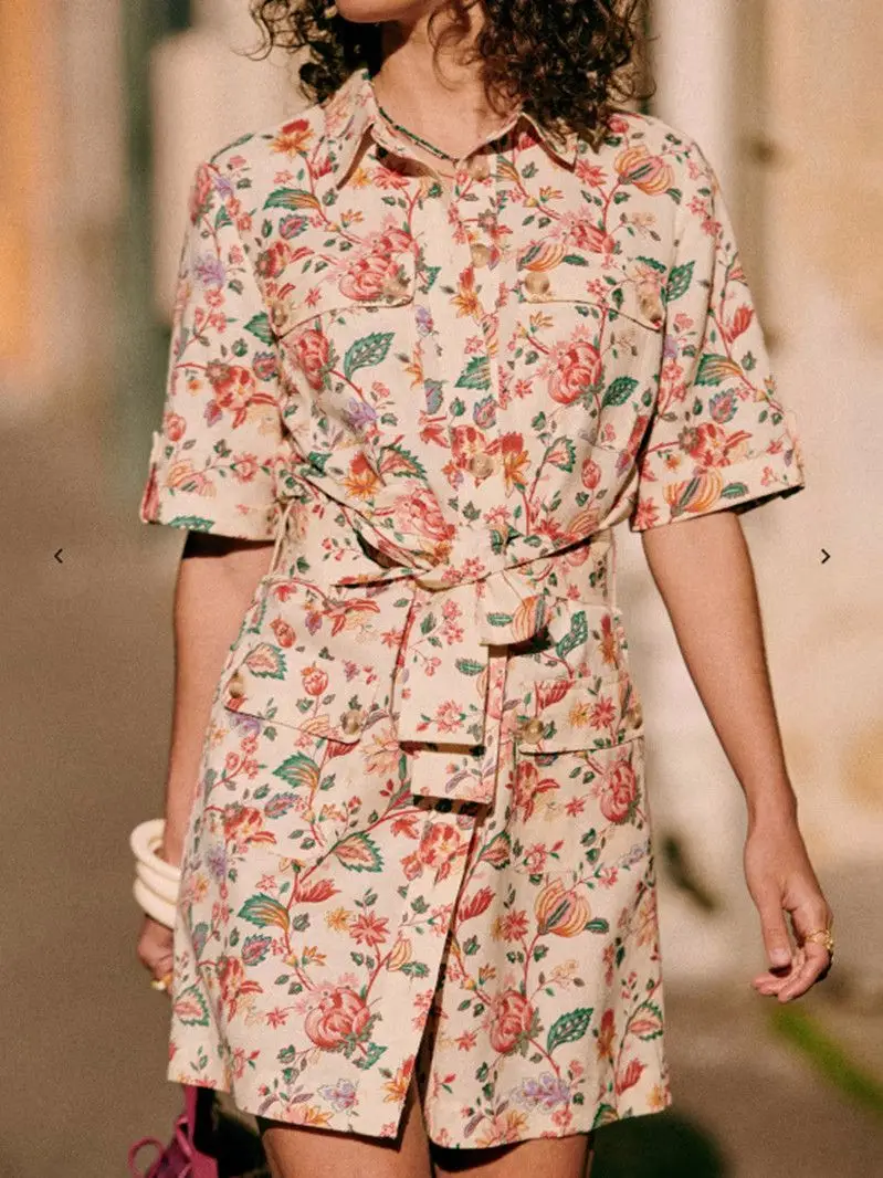 Women Lace Up Floral Printed Short Sleeve Turn Down Collar Single Breasted Pastoral Style Spring Summer Mini Dress
Women Lace Up Floral Printed Short Sleeve Turn Down Collar Single Breasted Pastoral Style Spring Summer Mini Dress
