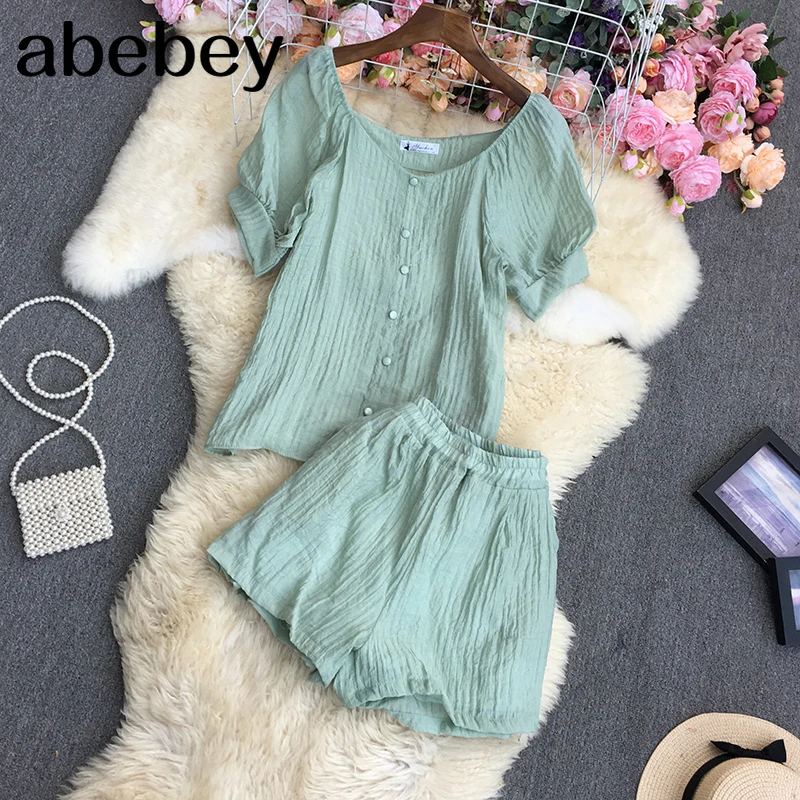 2022 New Spring Autumn Korean O-neck short sleeve single breasted Shirt Top + high waist casual wide leg Shorts two-piece set
2022 New Spring Autumn Korean O-neck short sleeve single breasted Shirt Top + high waist casual wide leg Shorts two-piece set