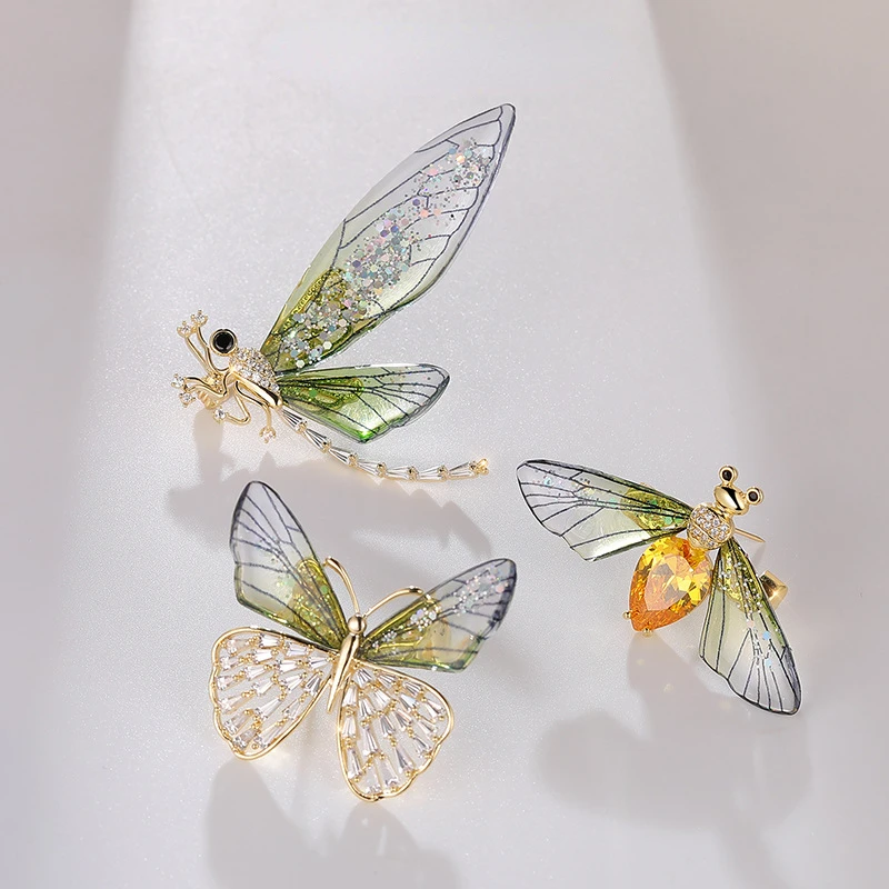 

Xiliang Concubine Explosive Acrylic Transparent Wings Dragonfly Brooch Clothing Accessories Butterfly Corsage Bee Brooch Gift