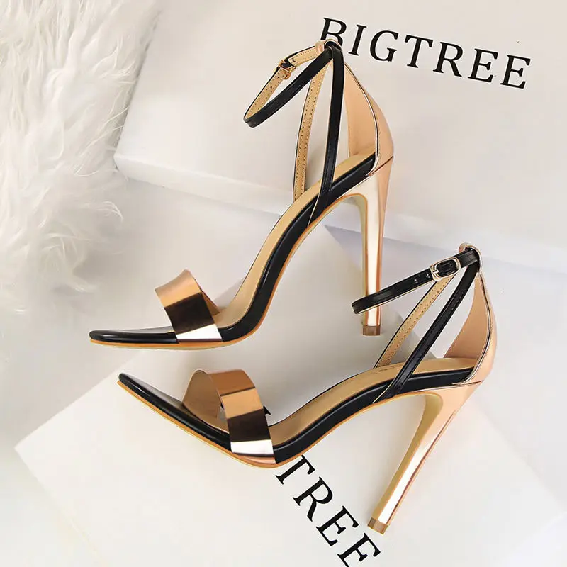 New High Heels Women's Yang Mi Summer Female Online Influencer Sexy High Heels Fashion All-Match Stiletto Heel Buckle Strap Open
New High Heels Women's Yang Mi Summer Female Online Influencer Sexy High Heels Fashion All-Match Stiletto Heel Buckle Strap Open