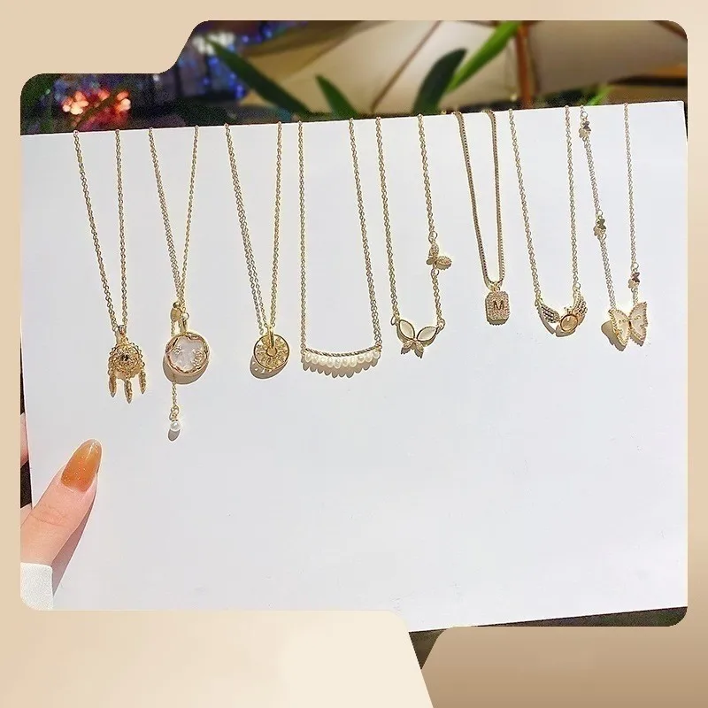 Valentine's Day Gifts More Than 30 Styles of European and American Simple Lady Necklaces Decoration Direct Sales Pendant Choker
Valentine's Day Gifts More Than 30 Styles of European and American Simple Lady Necklaces Decoration Direct Sales Pendant Choker