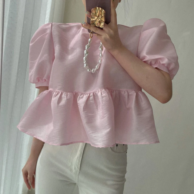 

WDMSNA весенне-Летняя короткая рубашка для женщин, французская плиссированная блузка с круглым вырезом и рукавами-фонариками, кукольная рубашка, топ, кроп-топ