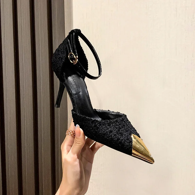 Size 33~43 2023 New Women Heels Female Brand Design Luxury Gold Pointed Toe High Heel Ankle Strap Black Heels
Size 33~43 2023 New Women Heels Female Brand Design Luxury Gold Pointed Toe High Heel Ankle Strap Black Heels