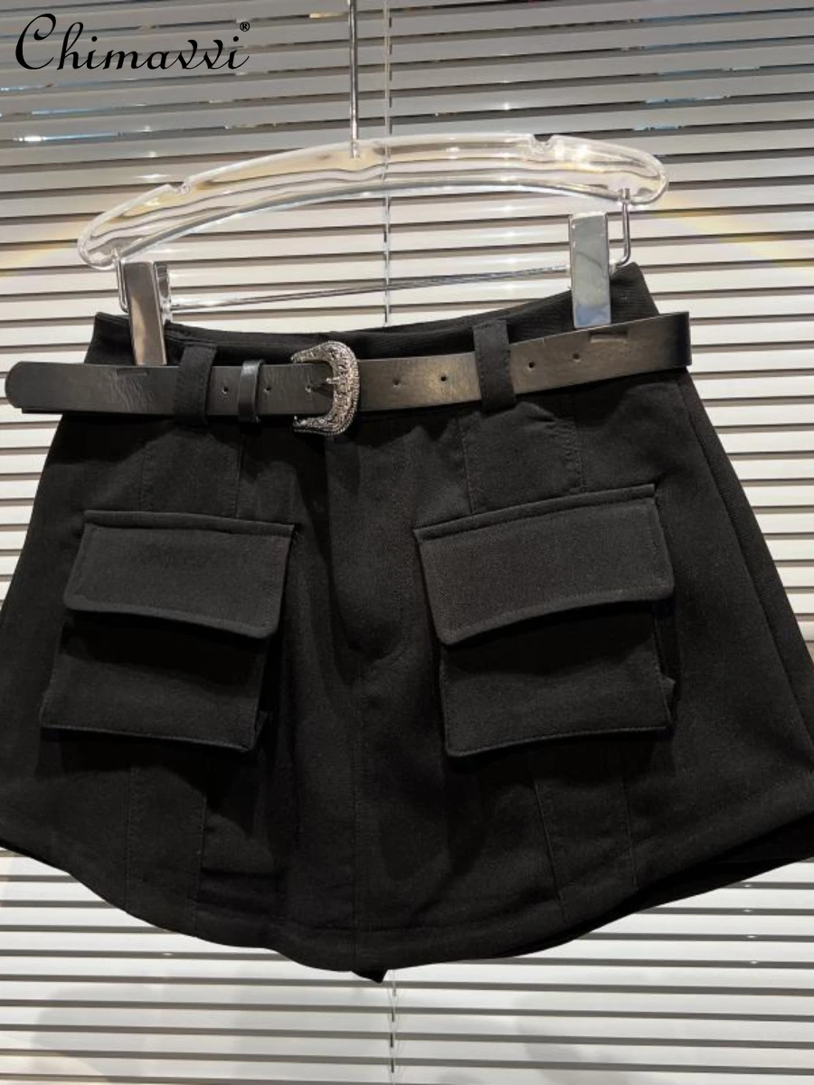 2022 Autumn Clothes New Fashion Retro Metallic Belt Pocket Shorts High Waist Slimming Loose Solid Color Short Pants Women
2022 Autumn Clothes New Fashion Retro Metallic Belt Pocket Shorts High Waist Slimming Loose Solid Color Short Pants Women