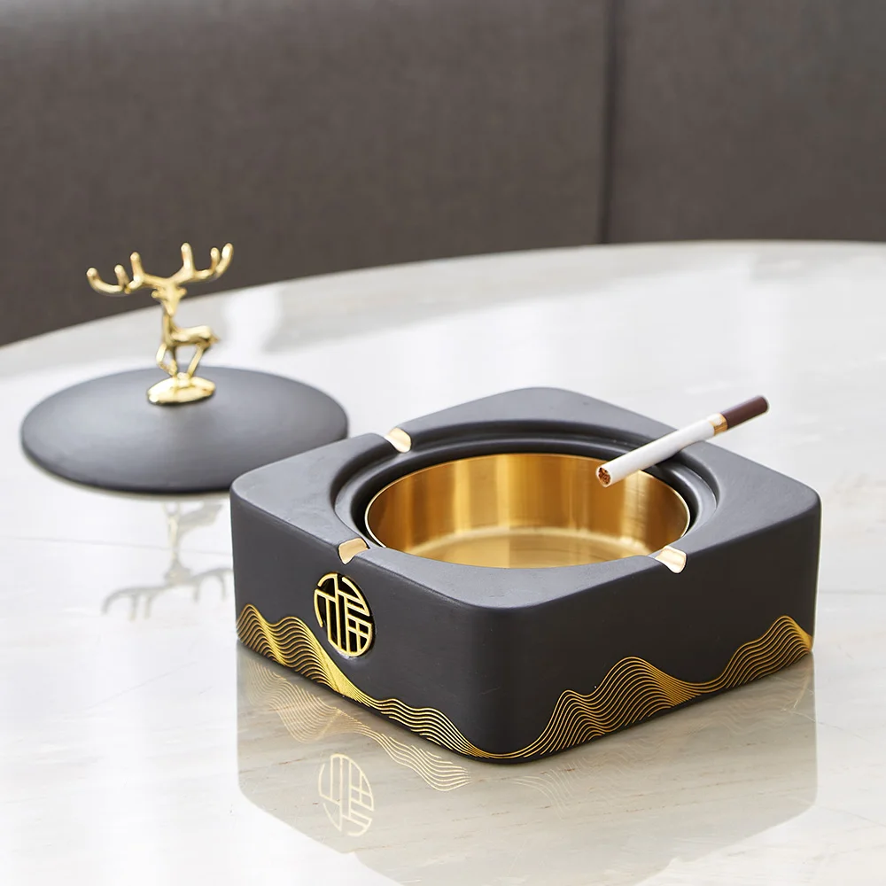 Light Luxury Home Decoration Modern Living Room Desktop Home Decor Soot Container Nordic Ceramic Elk Ashtray Smoking Accessories
Light Luxury Home Decoration Modern Living Room Desktop Home Decor Soot Container Nordic Ceramic Elk Ashtray Smoking Accessories
