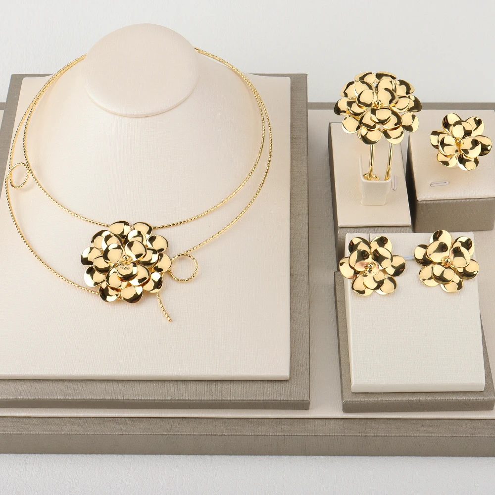 New Dubai Gold Color Jewelry Sets for Women Earrings Ring Necklace Bracelet for Wedding Luxury Fine Jewelry Set Party Gift
New Dubai Gold Color Jewelry Sets for Women Earrings Ring Necklace Bracelet for Wedding Luxury Fine Jewelry Set Party Gift