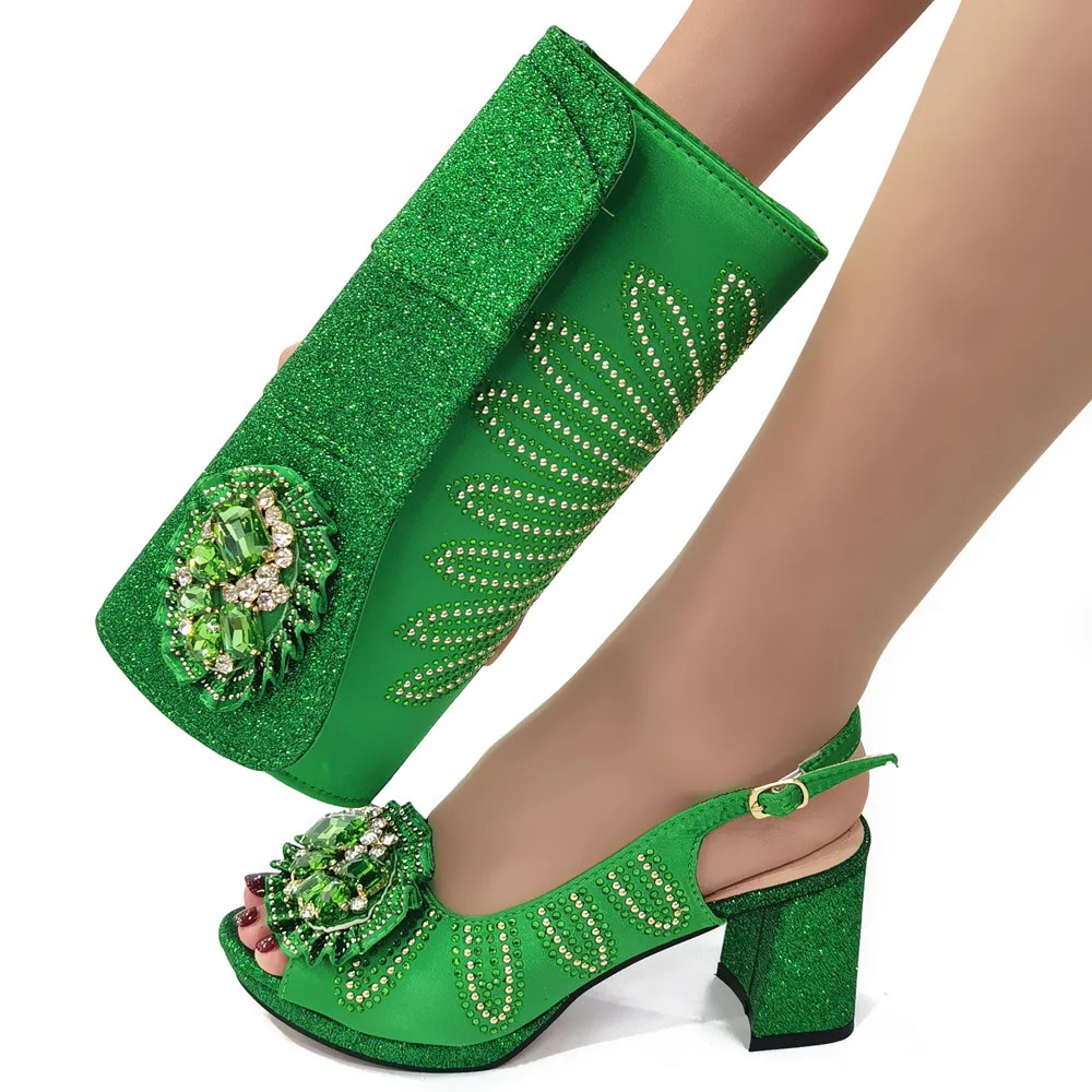 Mature Elegant Navy Mesh Hollow Design With The Same Color Rhinestone Decoration Fashion Party Ladies Shoes And Bag
Mature Elegant Navy Mesh Hollow Design With The Same Color Rhinestone Decoration Fashion Party Ladies Shoes And Bag