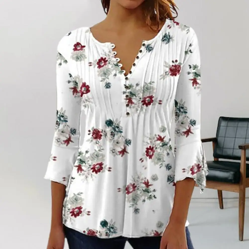 Women Summer T-shirt Buttons V Neck Pullover Lady T-shirt Pleated Three Quarter Sleeve Women Top Flower Print Big Hem Lady Top
Women Summer T-shirt Buttons V Neck Pullover Lady T-shirt Pleated Three Quarter Sleeve Women Top Flower Print Big Hem Lady Top