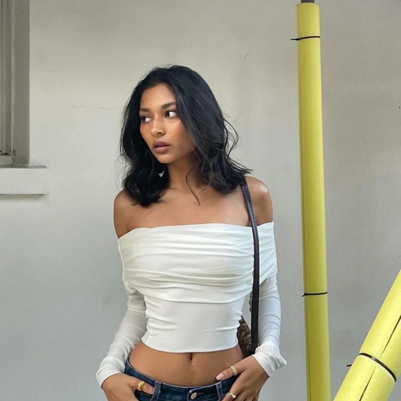 Chic Women Sexy Off Shoulder T-shirt Spring Long Sleeve Slim Fit Crop Top Y2K Vintage Harajuku White Tees Elegant Female Clothes
Chic Women Sexy Off Shoulder T-shirt Spring Long Sleeve Slim Fit Crop Top Y2K Vintage Harajuku White Tees Elegant Female Clothes