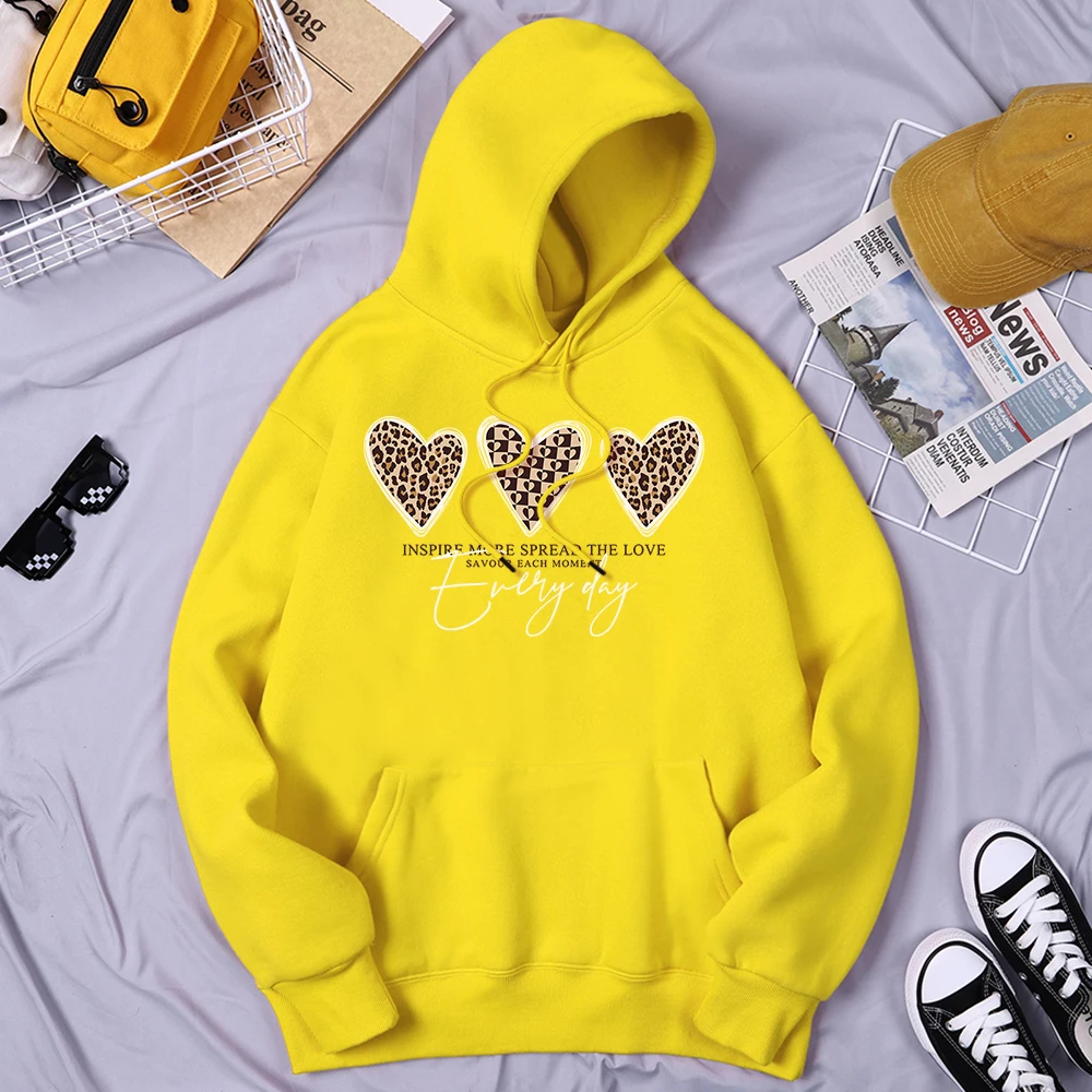 Повседневная одежда для мужчин, уличный спортивный костюм большого размера, флисовая Дизайнерская одежда, модные Универсальные Топы Для мужчин 
Повседневная одежда для мужчин, уличный спортивный костюм большого размера, флисовая Дизайнерская одежда, модные Универсальные Топы Для мужчин