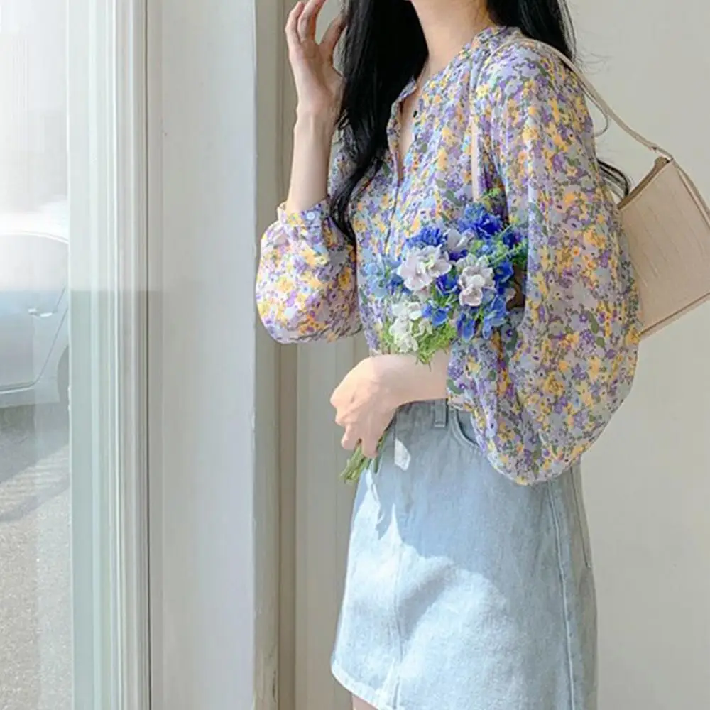 Spring Summer O Neck Floral Print Sweet Chiffon Shirt Women Long Sleeve Elegant Fashion Temperament Blouse Lady Buttons Top
Spring Summer O Neck Floral Print Sweet Chiffon Shirt Women Long Sleeve Elegant Fashion Temperament Blouse Lady Buttons Top