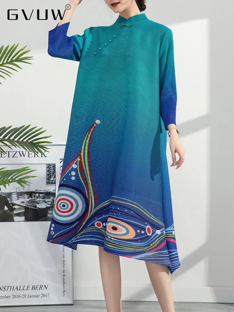 GVUW Gradient Print Pleated Dress Women Stand Collar Three Quarter Loose 2023 Spring New Casual Female Fashion Clothing 17G0588
GVUW Gradient Print Pleated Dress Women Stand Collar Three Quarter Loose 2023 Spring New Casual Female Fashion Clothing 17G0588