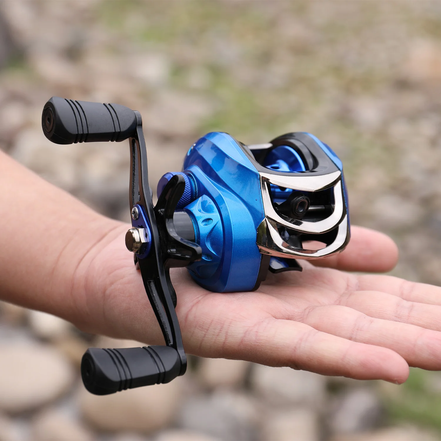 Fishing Reel 18+1BB 7.2:1 Baitcasting Reel Anti-corrosion Aluminum Spool Max Drag 10KG Fishing Tackle for Luya 
Fishing Reel 18+1BB 7.2:1 Baitcasting Reel Anti-corrosion Aluminum Spool Max Drag 10KG Fishing Tackle for Luya