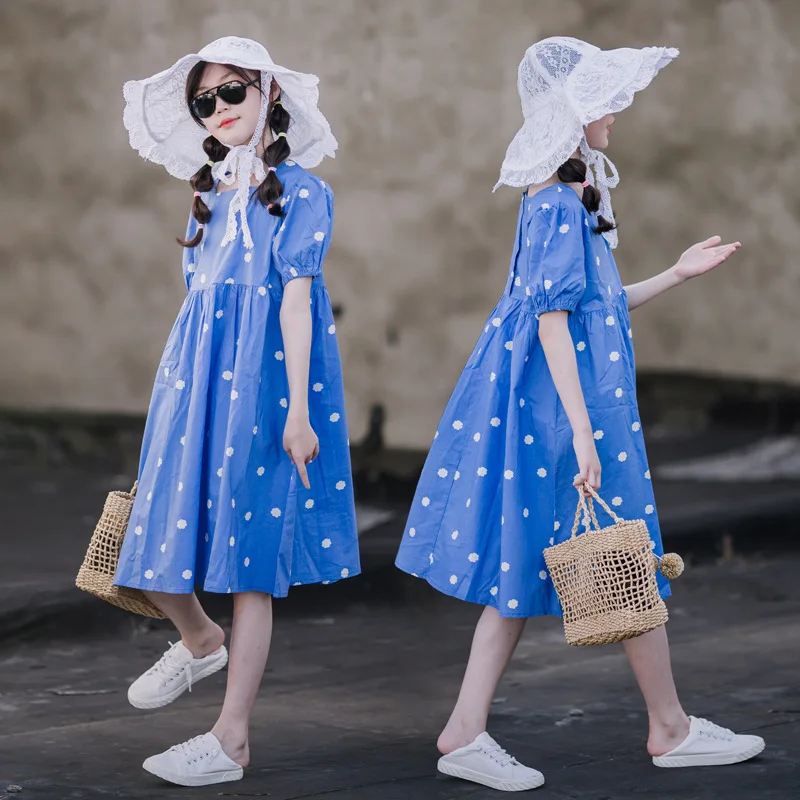 Teen Girls Summer Casual Dress 2022 New Cute Dot Kids Princess Dresses Fashion Children Clothing A084
Teen Girls Summer Casual Dress 2022 New Cute Dot Kids Princess Dresses Fashion Children Clothing A084