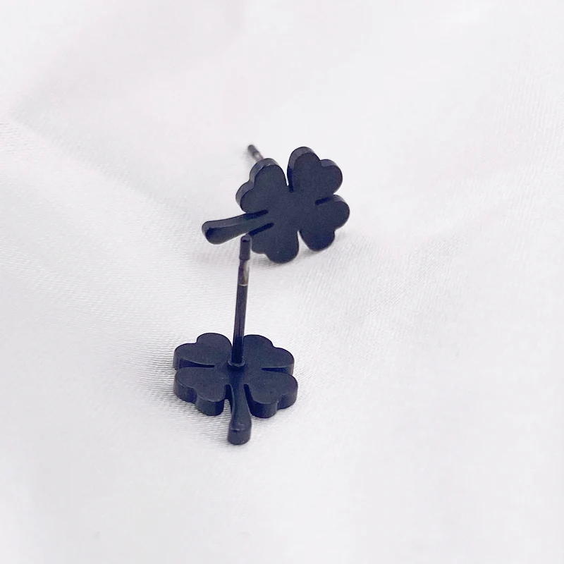 Plain Black Plated Color Mini Clovers Stainless Steel Stud Earrings For Women Ear Piercing Bijoux Acier Inoxidable Jewelry Gifts
Plain Black Plated Color Mini Clovers Stainless Steel Stud Earrings For Women Ear Piercing Bijoux Acier Inoxidable Jewelry Gifts