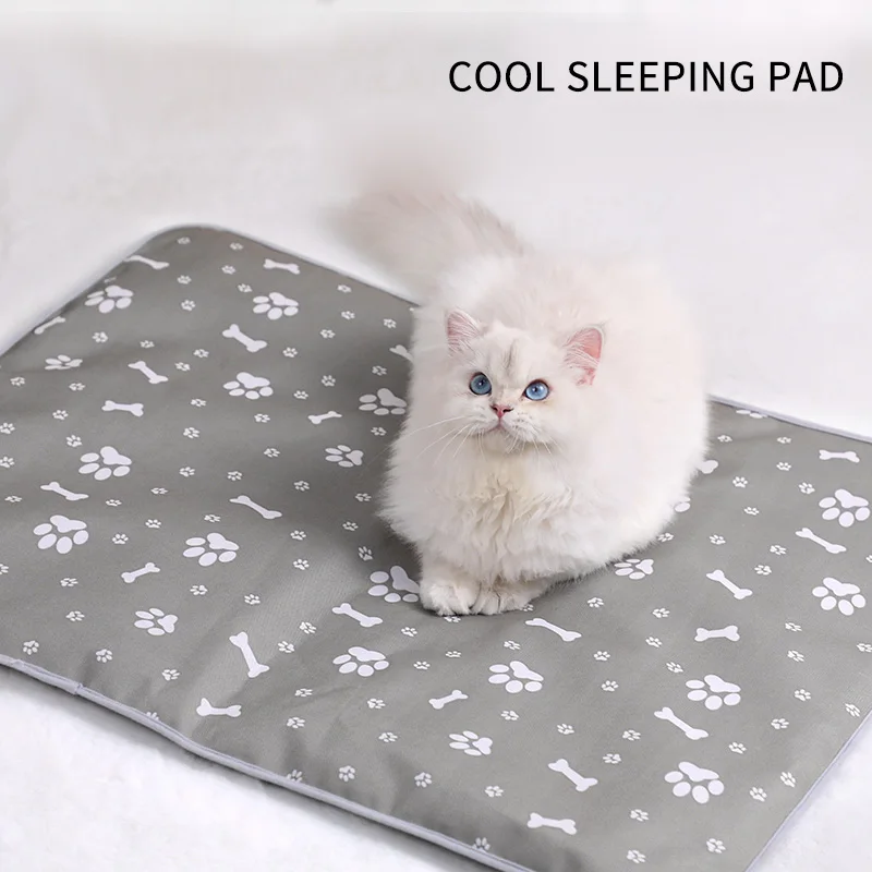 MAMYPETS Dog Cats Summer Cooling Mats Waterproof Anti-Grip Non-Sticky Hair Pads Household / Outdoor Use / Car Mats For Pets
MAMYPETS Dog Cats Summer Cooling Mats Waterproof Anti-Grip Non-Sticky Hair Pads Household / Outdoor Use / Car Mats For Pets